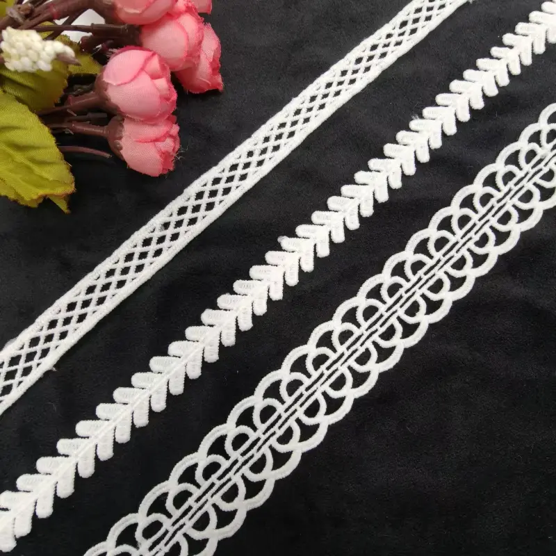 Customized White Milk Silk Embroidery Lace Vintage Chemical Lace For Wedding Dresses Shoes And Other Clothing Accessories