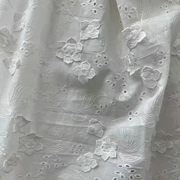 3D پھول سجا ہوا 100 cotton کاٹن کڑھائی لیس تانے بانے کے ساتھ آئیلیٹ سوراخوں کے ساتھ